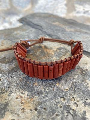 Bracelet jaspe Rouge et Cuir de Vachette