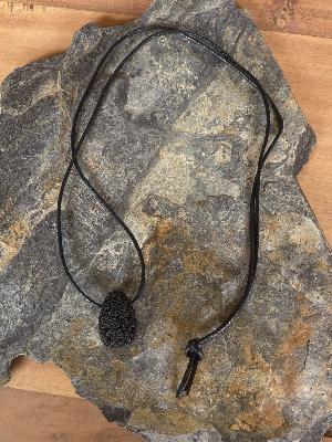 Collier Pendentif Pierre de Lave