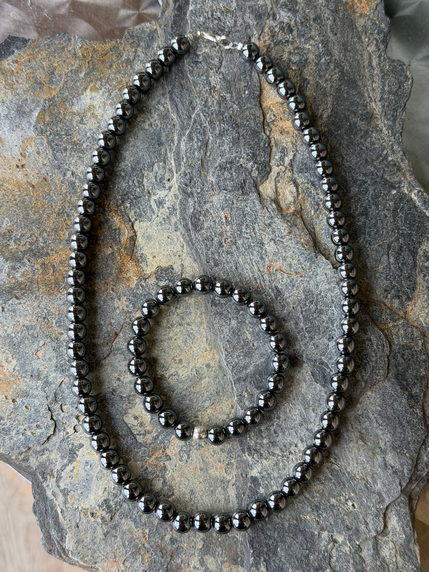 Parure Hématites